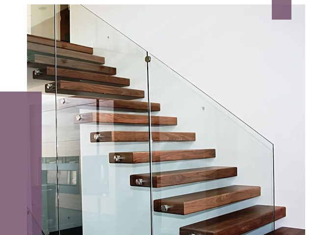 Стеклянные перила для лестницы в Кемерово от 15089 руб.