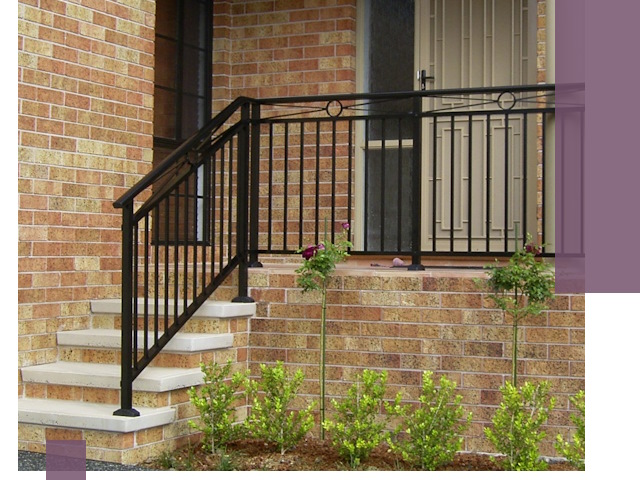 Уличные перила из металла под ключ в Кемерово