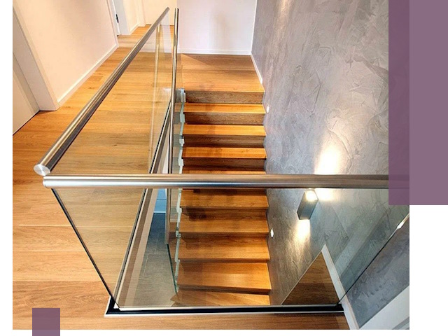 Перила для лестницы в доме — изготовление и монтаж в Кемерово