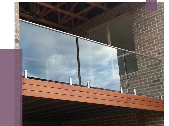 Стеклянные парапеты на крыше и террасе в Кемерово от 11707 руб. | ПРОЛЁТ-Кмр